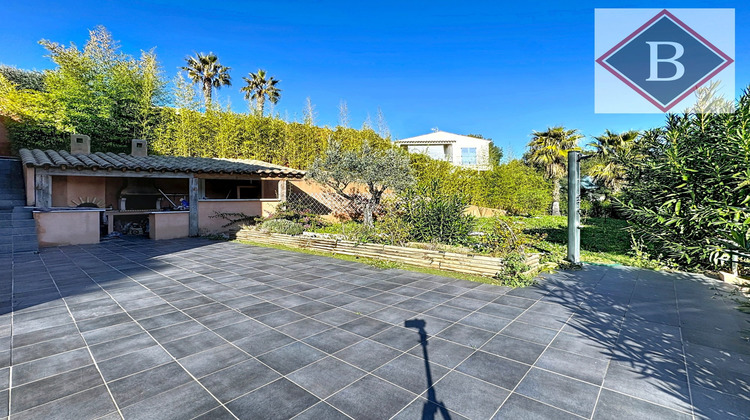 Ma-Cabane - Vente Maison Cagnes-sur-Mer, 250 m²