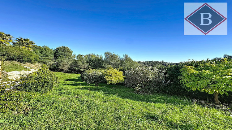 Ma-Cabane - Vente Maison Cagnes-sur-Mer, 250 m²