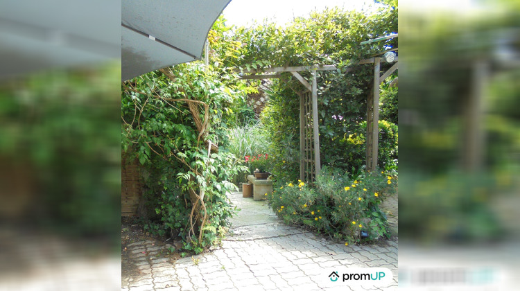 Ma-Cabane - Vente Maison Cagnes-sur-Mer, 300 m²