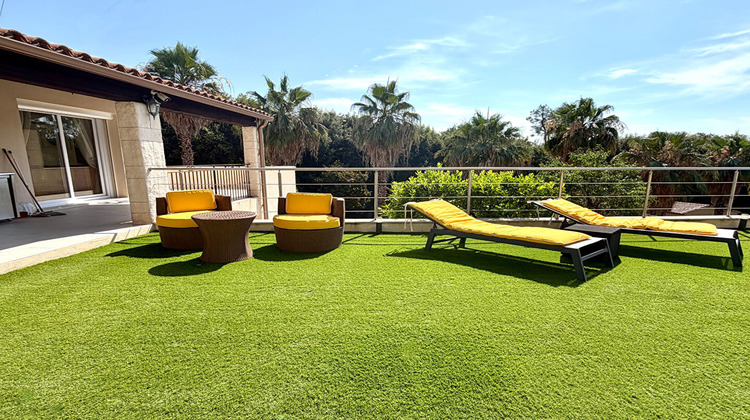 Ma-Cabane - Vente Maison CAGNES-SUR-MER, 236 m²