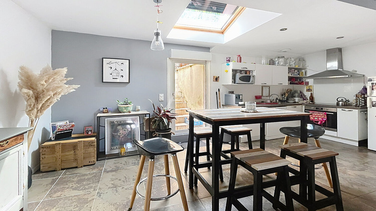 Ma-Cabane - Vente Maison CAHORS, 64 m²