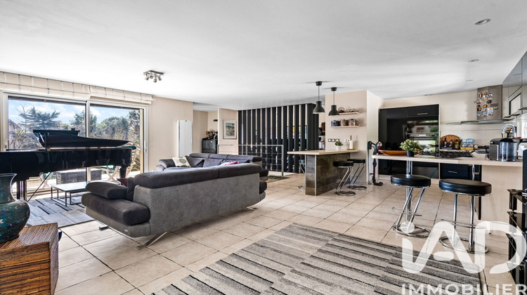 Ma-Cabane - Vente Maison Cailloux-sur-Fontaines, 211 m²