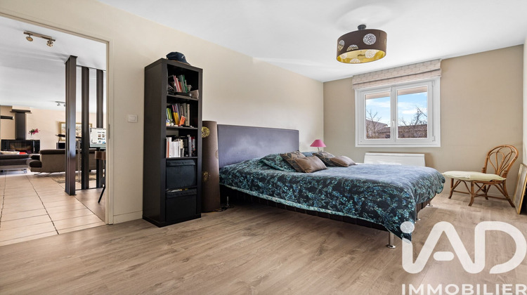 Ma-Cabane - Vente Maison Cailloux-sur-Fontaines, 211 m²