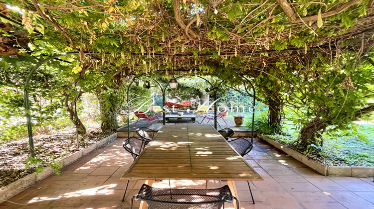 Ma-Cabane - Vente Maison Caissargues, 230 m²