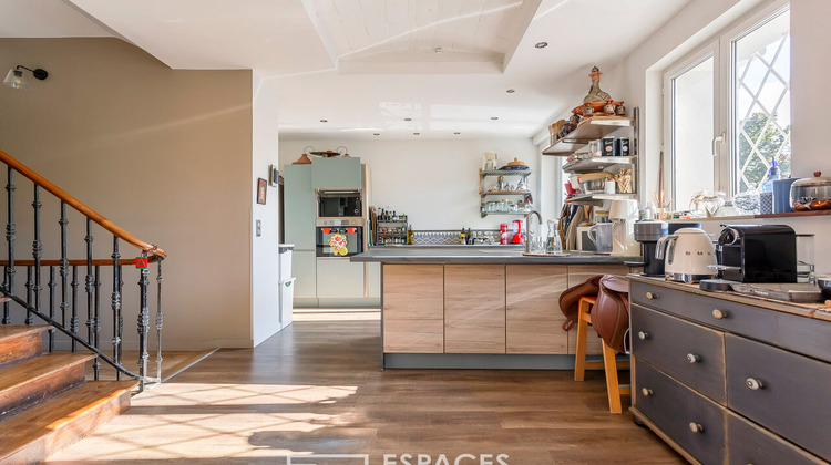 Ma-Cabane - Vente Maison CALUIRE-ET-CUIRE, 196 m²