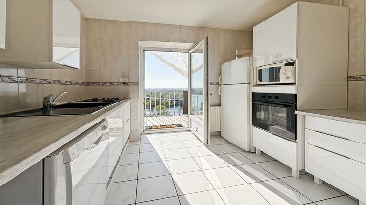 Ma-Cabane - Vente Maison CALUIRE-ET-CUIRE, 202 m²