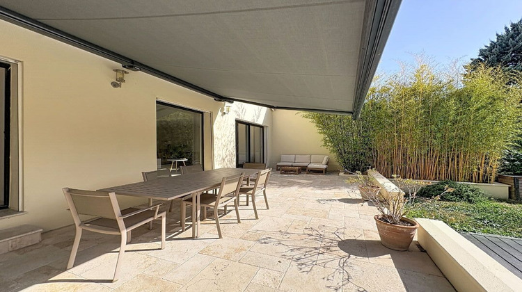 Ma-Cabane - Vente Maison CALUIRE-ET-CUIRE, 205 m²