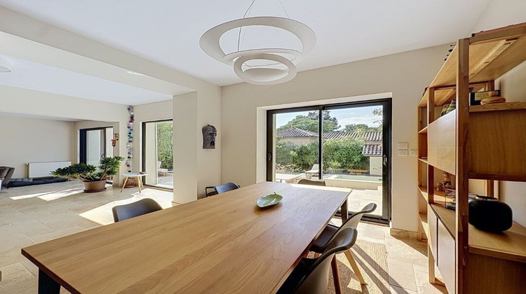 Ma-Cabane - Vente Maison CALUIRE-ET-CUIRE, 205 m²