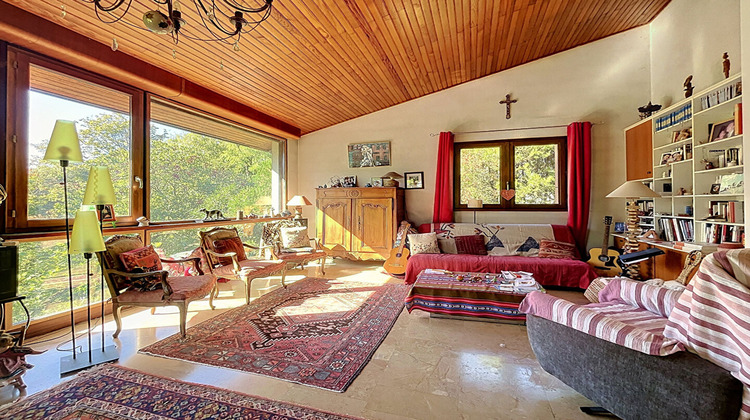 Ma-Cabane - Vente Maison CALUIRE-ET-CUIRE, 213 m²