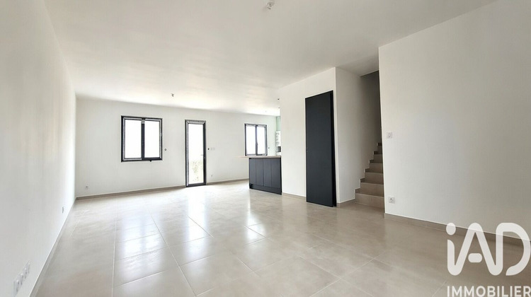 Ma-Cabane - Vente Maison Camaret-sur-Aigues, 111 m²