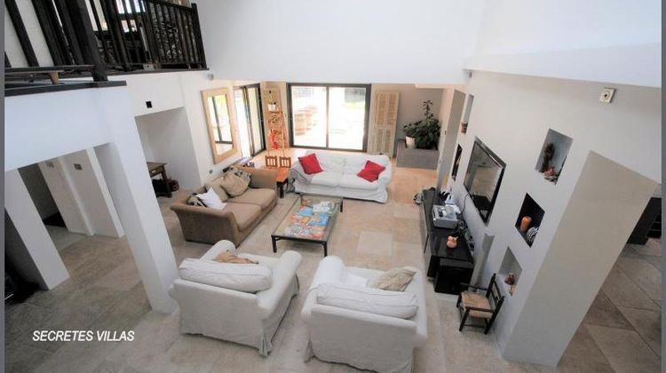 Ma-Cabane - Vente Maison CAMBLANES-ET-MEYNAC, 244 m²