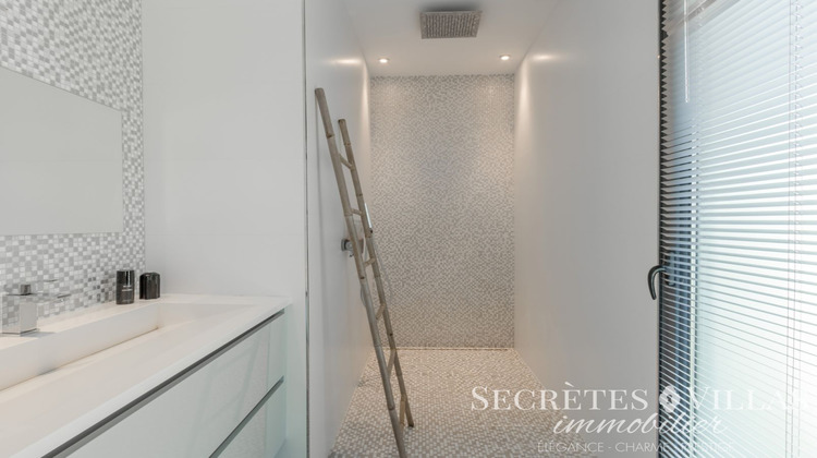 Ma-Cabane - Vente Maison CAMBLANES-ET-MEYNAC, 405 m²