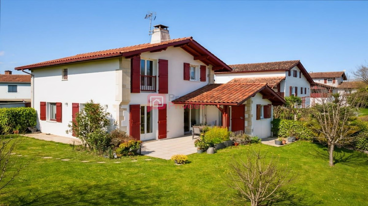 Ma-Cabane - Vente Maison CAMBO LES BAINS, 136 m²