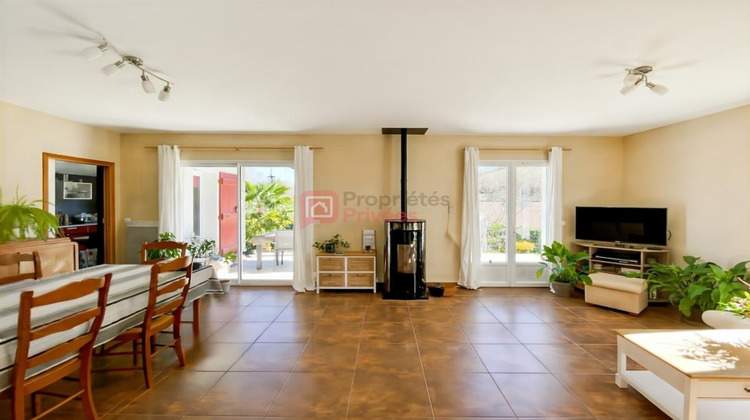 Ma-Cabane - Vente Maison CAMBO LES BAINS, 136 m²