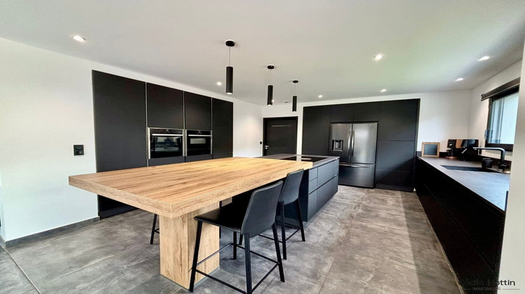 Ma-Cabane - Vente Maison Camphin-en-Carembault, 155 m²