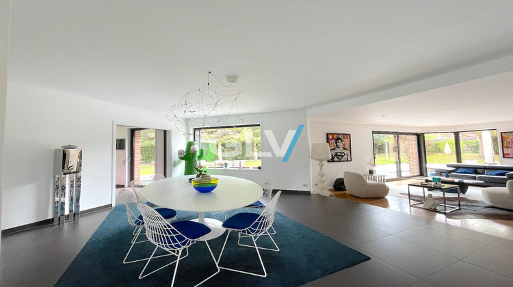 Ma-Cabane - Vente Maison CAMPHIN-EN-PEVELE, 238 m²