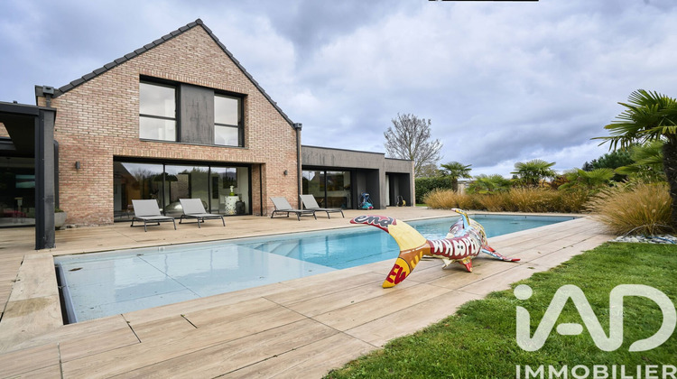 Ma-Cabane - Vente Maison Camphin-en-Pévèle, 250 m²
