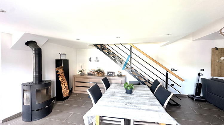 Ma-Cabane - Vente Maison CAMPHIN-EN-PEVELE, 104 m²
