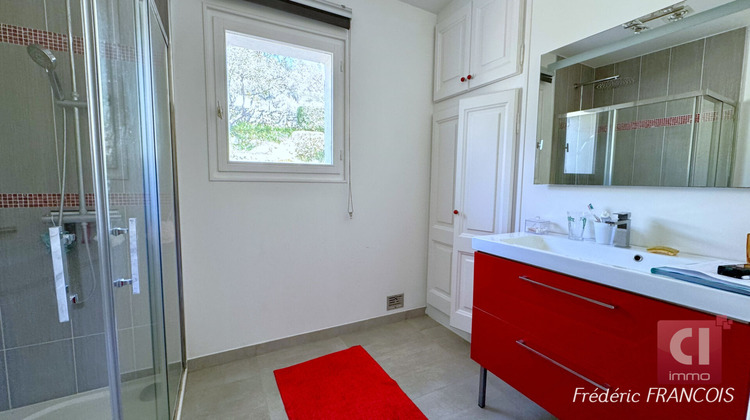 Ma-Cabane - Vente Maison CAMPS-LA-SOURCE, 209 m²