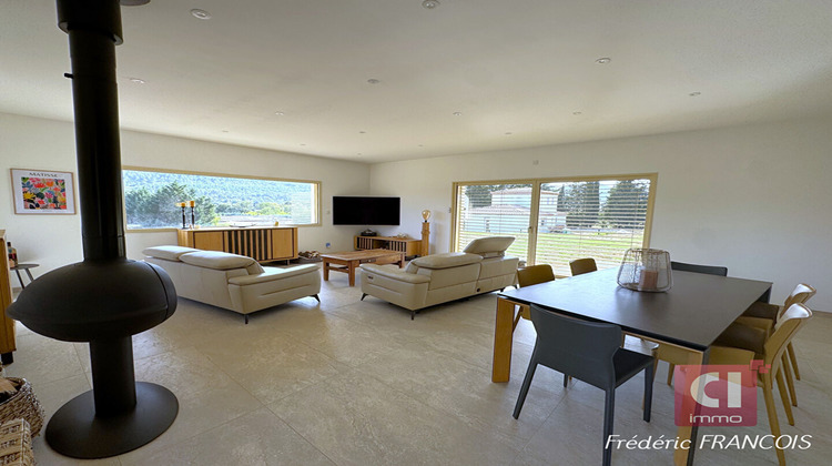Ma-Cabane - Vente Maison CAMPS-LA-SOURCE, 219 m²