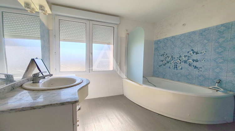 Ma-Cabane - Vente Maison CANDE-SUR-BEUVRON, 85 m²