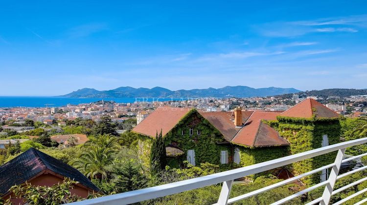 Ma-Cabane - Vente Maison Cannes, 250 m²