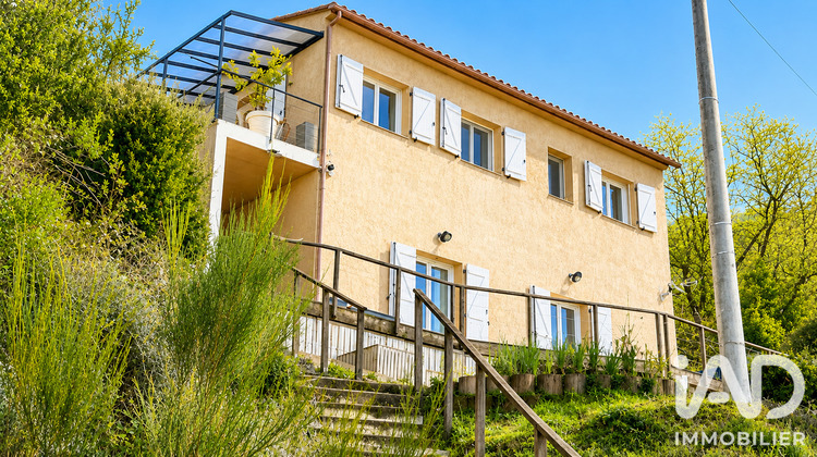 Ma-Cabane - Vente Maison Carbuccia, 136 m²