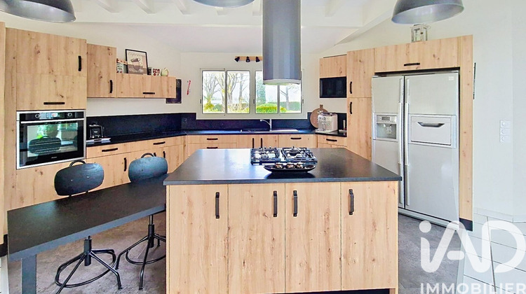 Ma-Cabane - Vente Maison Carcarès-Sainte-Croix, 211 m²