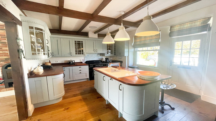 Ma-Cabane - Vente Maison CARHAIX-PLOUGUER, 120 m²