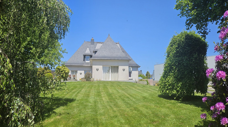 Ma-Cabane - Vente Maison Carhaix-Plouguer, 230 m²