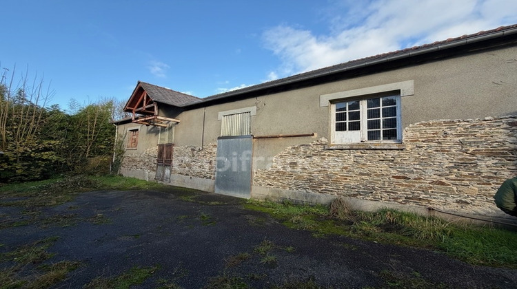 Ma-Cabane - Vente Maison CARHAIX PLOUGUER, 300 m²