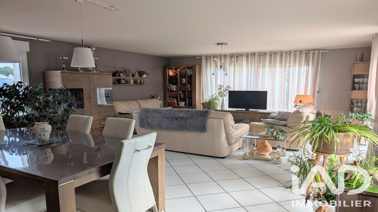 Ma-Cabane - Vente Maison Carhaix-Plouguer, 230 m²