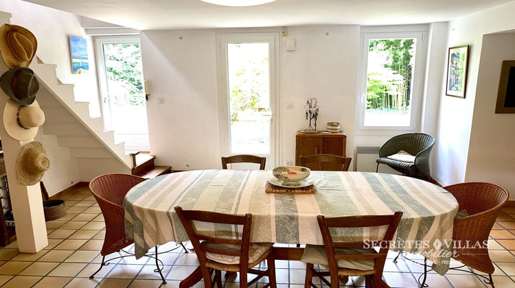 Ma-Cabane - Vente Maison CARIGNAN-DE-BORDEAUX, 262 m²