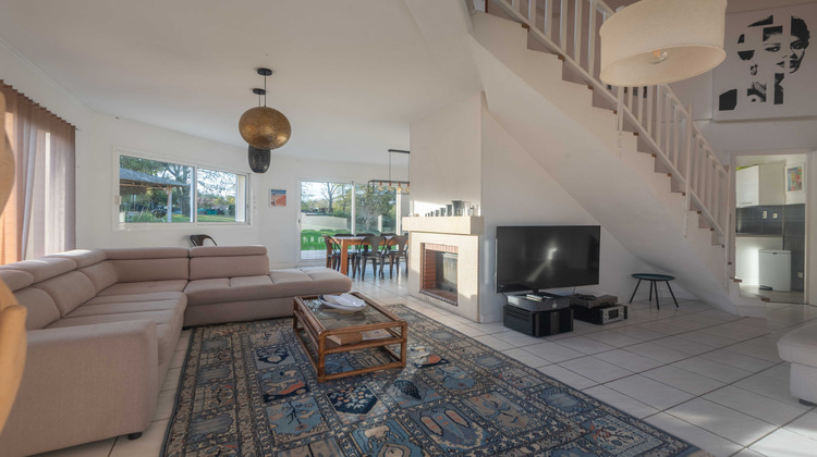 Ma-Cabane - Vente Maison Carignan-de-Bordeaux, 150 m²