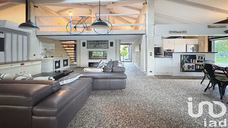 Ma-Cabane - Vente Maison Carignan-de-Bordeaux, 137 m²