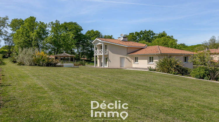 Ma-Cabane - Vente Maison CARIGNAN DE BORDEAUX, 150 m²