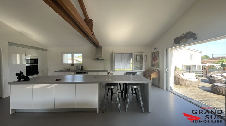 Ma-Cabane - Vente Maison Carignan-de-Bordeaux, 135 m²
