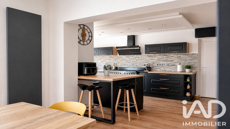 Ma-Cabane - Vente Maison Carnoux-en-Provence, 242 m²