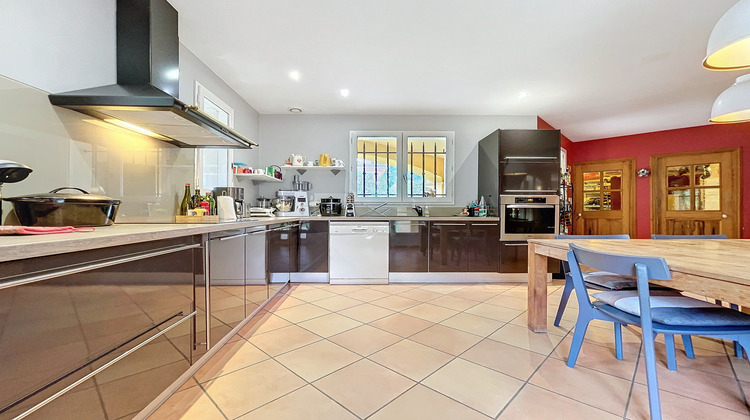 Ma-Cabane - Vente Maison Carpentras, 204 m²