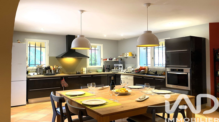 Ma-Cabane - Vente Maison Carpentras, 204 m²