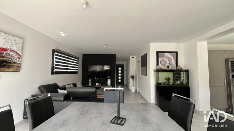 Ma-Cabane - Vente Maison Carpiquet, 140 m²