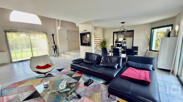 Ma-Cabane - Vente Maison CARQUEFOU, 189 m²