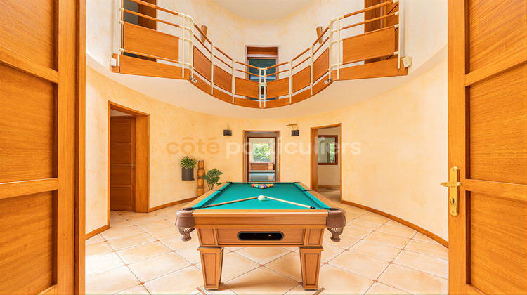 Ma-Cabane - Vente Maison CARQUEFOU, 370 m²