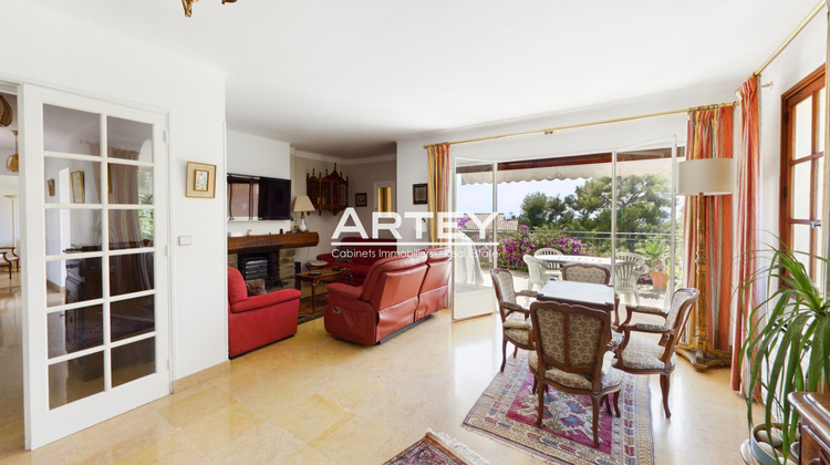 Ma-Cabane - Vente Maison Carqueiranne, 159 m²