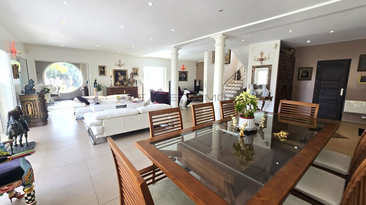 Ma-Cabane - Vente Maison Carqueiranne, 300 m²