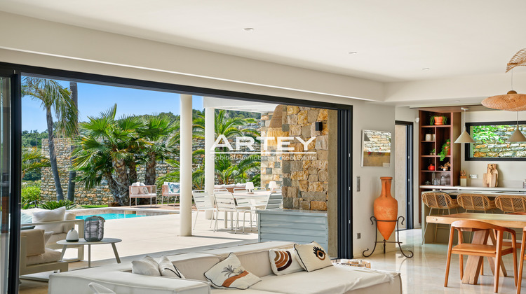 Ma-Cabane - Vente Maison Carqueiranne, 260 m²