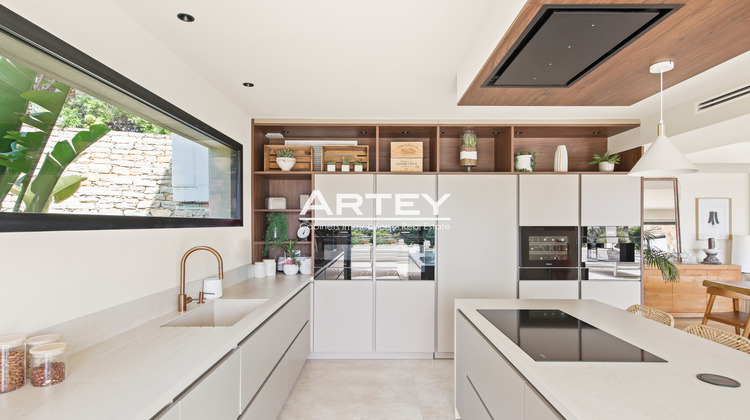 Ma-Cabane - Vente Maison Carqueiranne, 260 m²