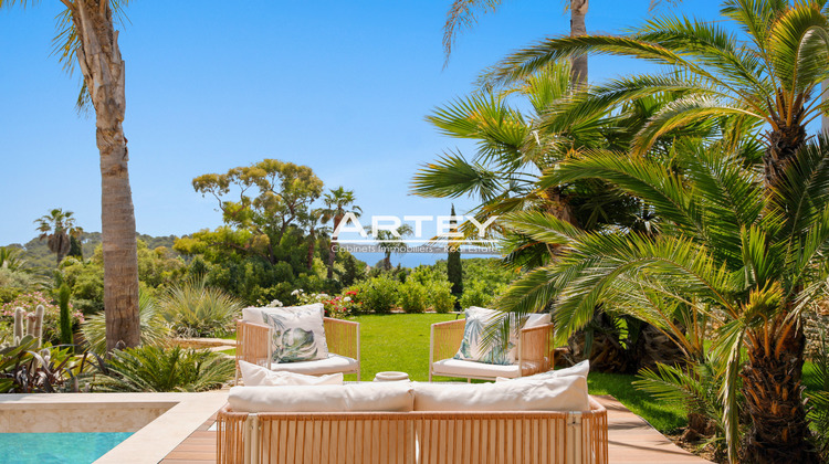 Ma-Cabane - Vente Maison Carqueiranne, 260 m²