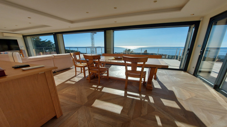 Ma-Cabane - Vente Maison Carqueiranne, 236 m²