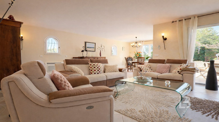 Ma-Cabane - Vente Maison Carqueiranne, 228 m²